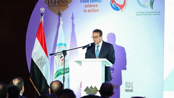 الدكتور خالد عبدالغفار