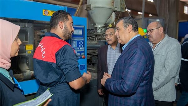  وزير الدولة للإنتاج