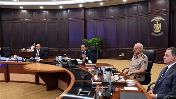 رئيس الوزراء مصطفي