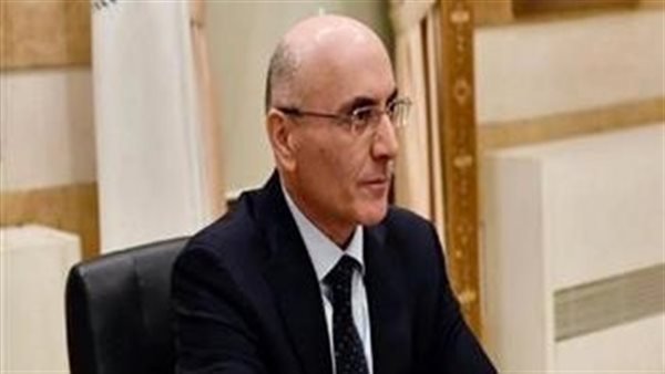 وزير الداخلية والبلديات