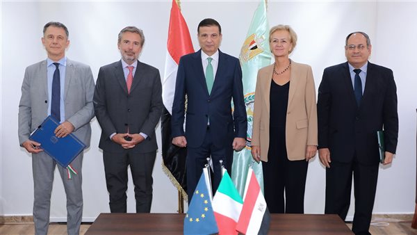  علاء فاروق وزير