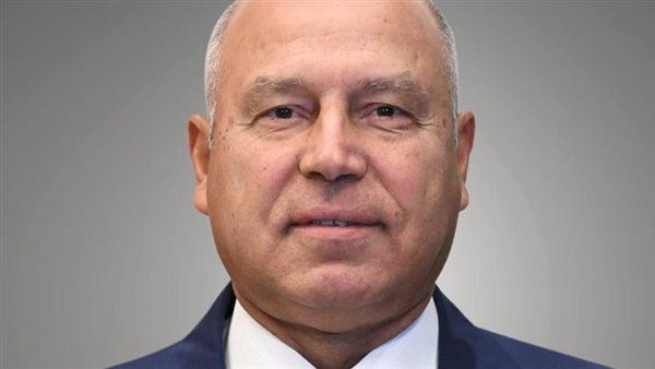 وزير الصناعة