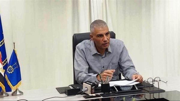 محافظ أسوان اللواء