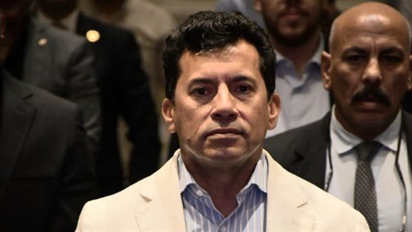 وزير الشباب والرياضة