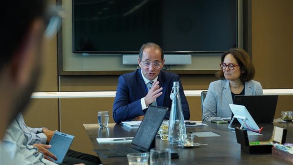  وزير المالية