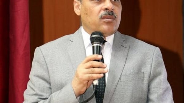 محافظ الشرقية  المهندس