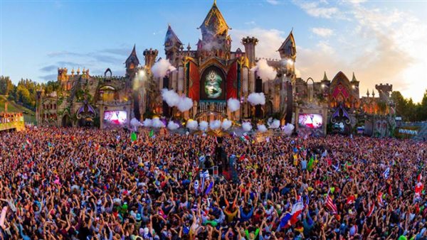  مهرجان تومورولاند