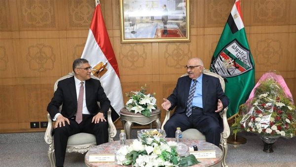  محافظ الجيزة ورئيس