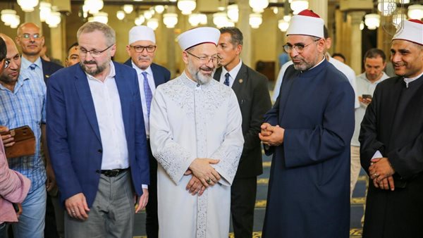  رئيس الشئون الدينية