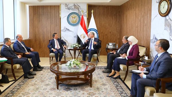 وزير البترول 