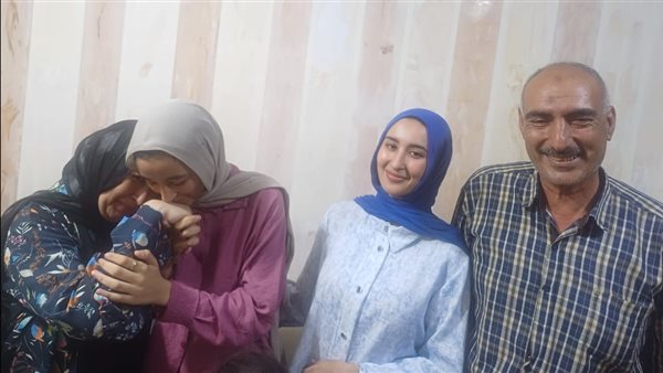 أسرة الطالبة ياسمين