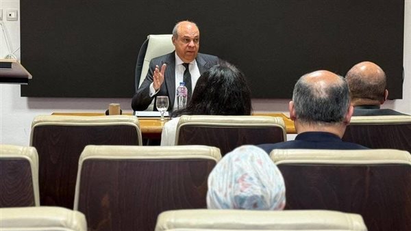 وزير الطيران