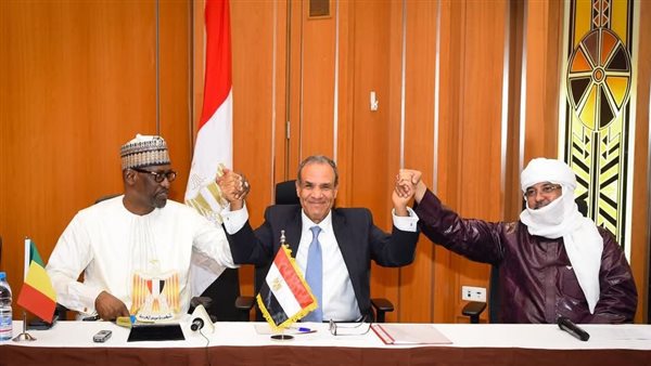 وزير الخارجية بدر