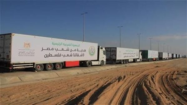 شاحنة من المساعدات