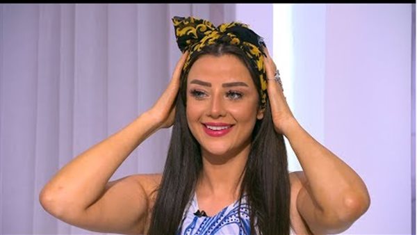  الإعلامية رضوى الشربيني