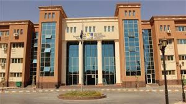  جامعة القاهرة الجديدة