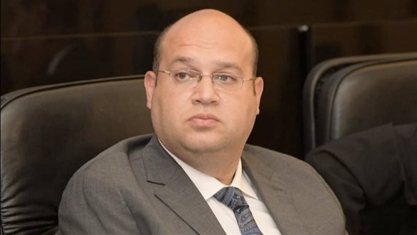 الدكتور  إبراهيم