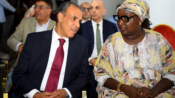 وزير الخارجية