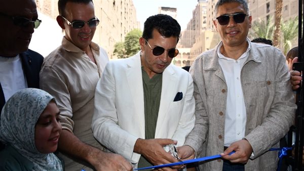 وزير الشباب والرياضة