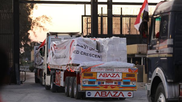 دخول المساعدات الانسانية