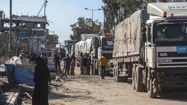  المساعدات الانسانية