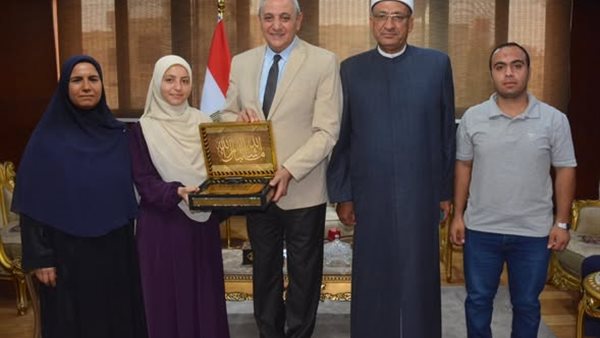  محافظ الغربية