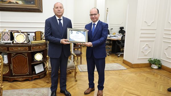  محافظ القاهرة