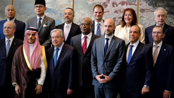 وزير الخارجية