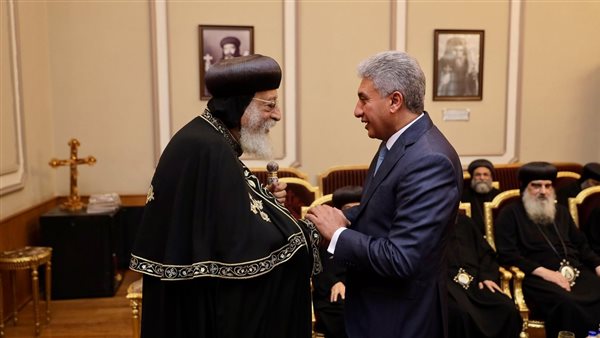 وزير السياحة