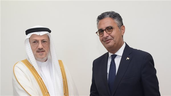 وزير التموين