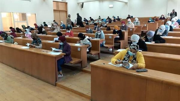 امتحانات جامعة القاهرة