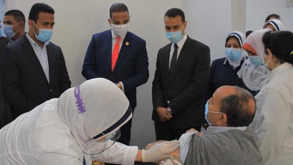 محافظ الفيوم