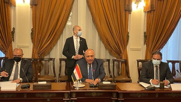 وزير الخارجية سامح