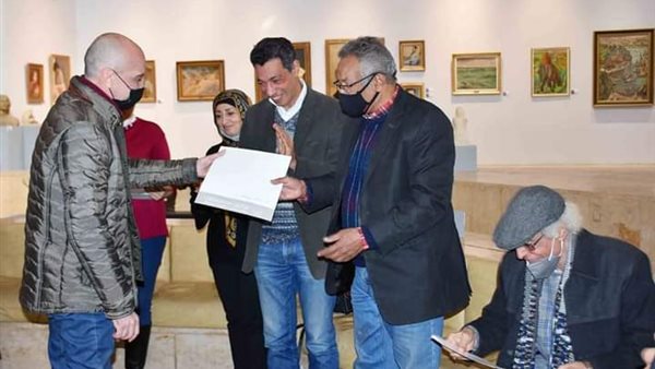 خالد سرور رئيس قطاع