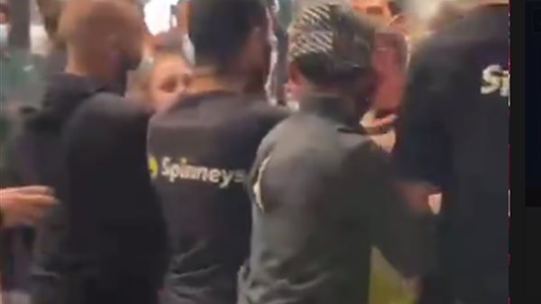 جانب من الخناقة على