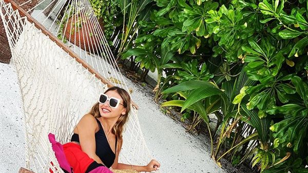 ميار الغيطى 