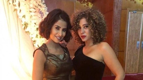 روبى وشقيقتها