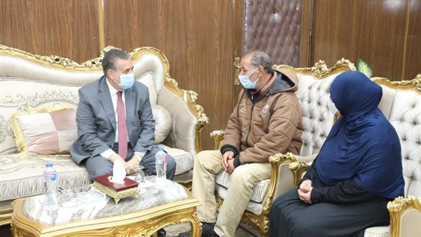 محافـظ المنوفية يلتقى