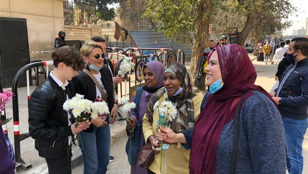  زهور روسية للمرأة