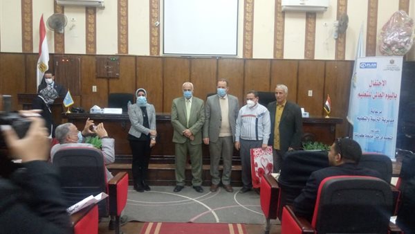 احتفال التعليم باسيوط