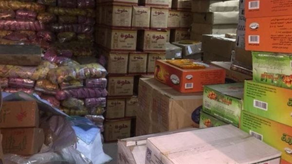 سلع غذائية فاسدة