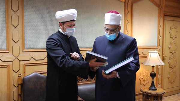 شيخ الازهر و الدكتور