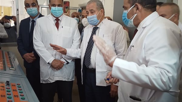 وزظير التموين خلال