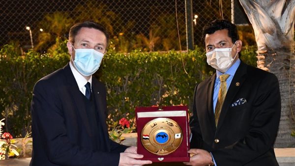 أشرف صبحي وزير الشباب