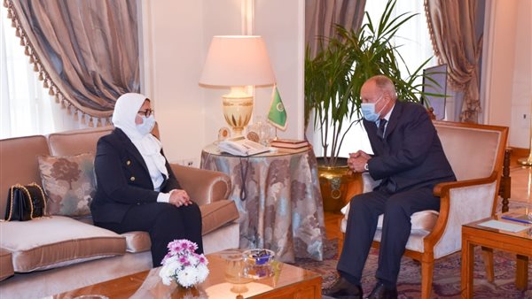  أحمد أبو الغيط ووزيرة