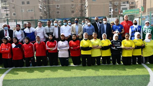 وزير الشباب والرياضة