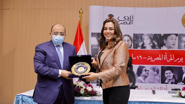 وزير التنمية المحلي