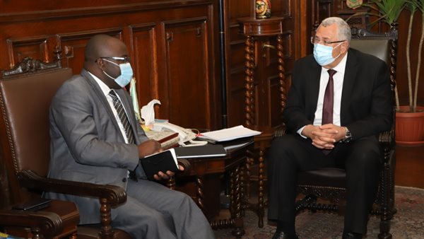 السيد القصير - وزير