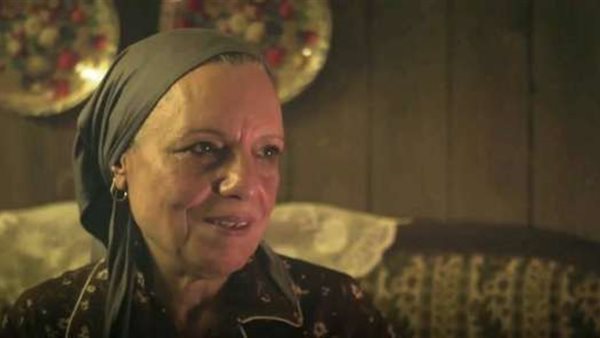 الفنانة عارفه عبدالرسول