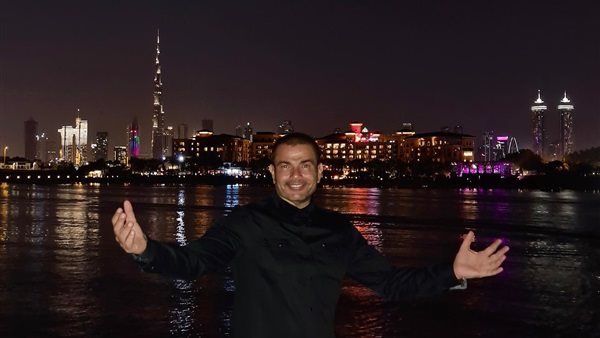 الفنان عمرو دياب